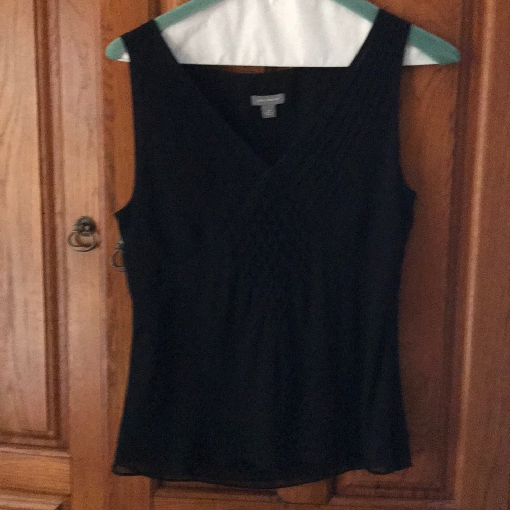 Chiffon shell with exquisite details